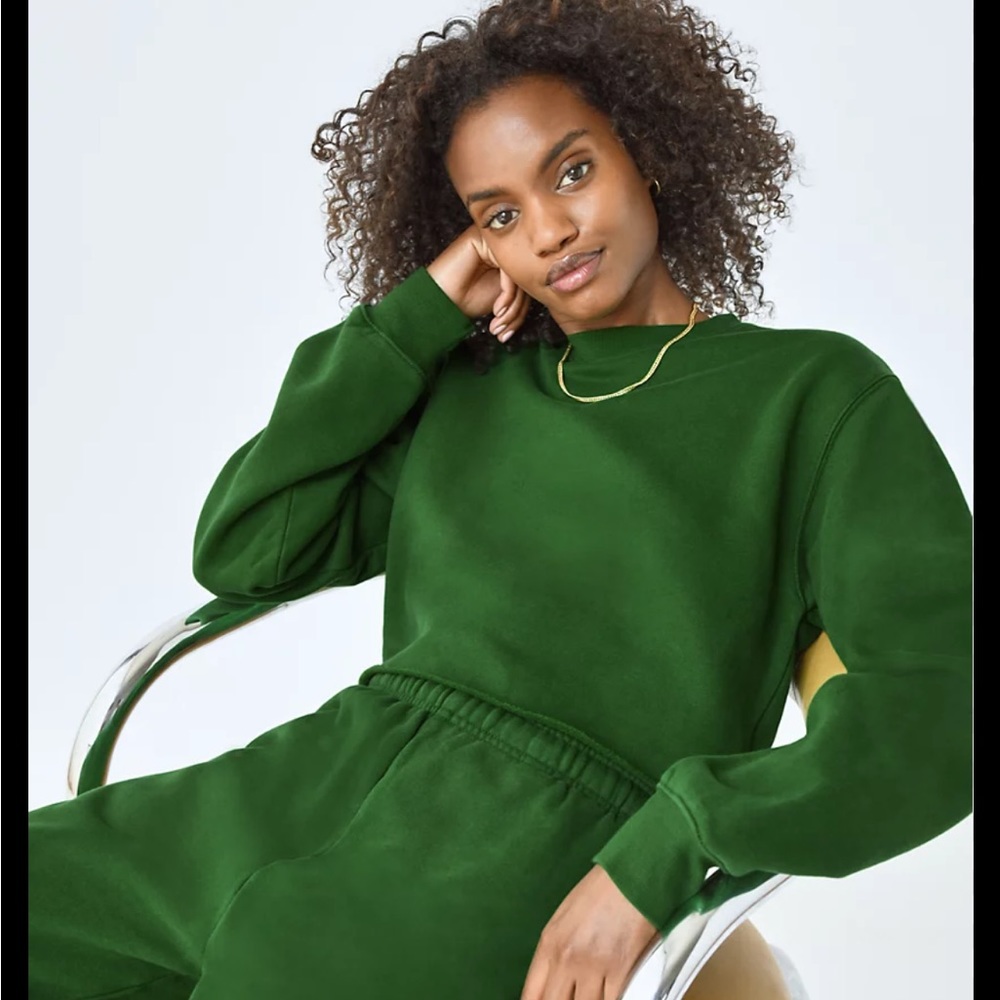 Tna cozy fleece cropped sweater
